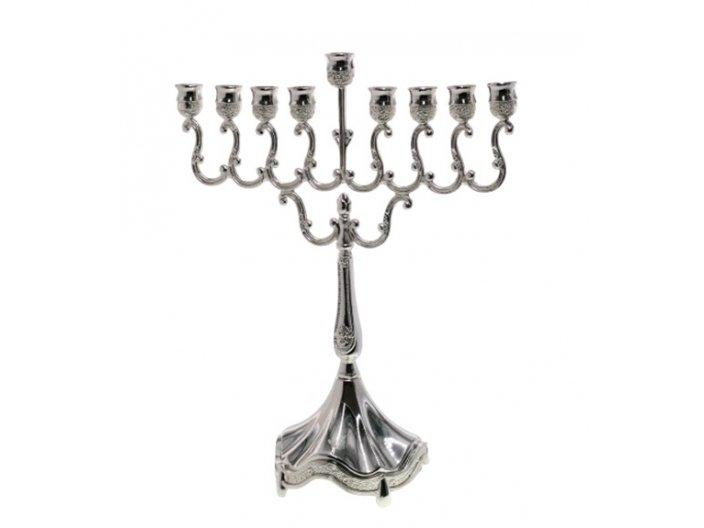 חנוכיה מוכספת מיני מידות 21X17 ס”מ